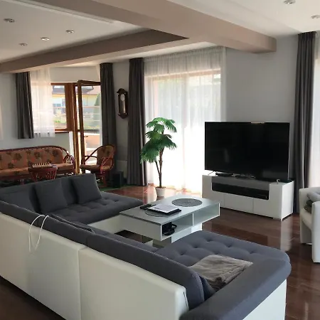 Royal Villa *
