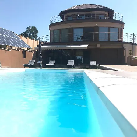 Royal Villa *